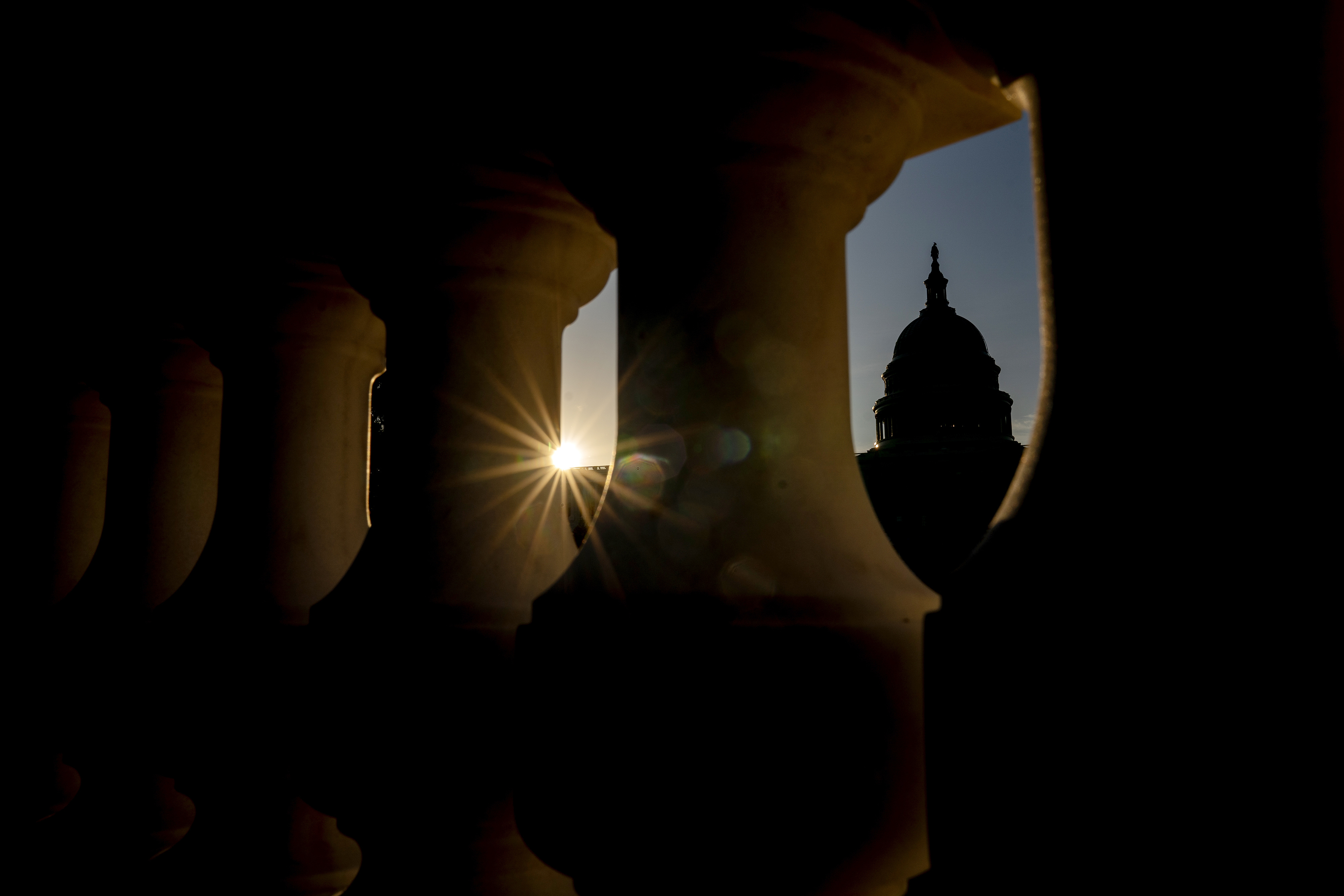Charitable Donors Operating in the Shadows Push Our Politics to the Extremes - Vimarsana News